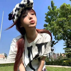 弟弟摸哥哥的小丁丁
